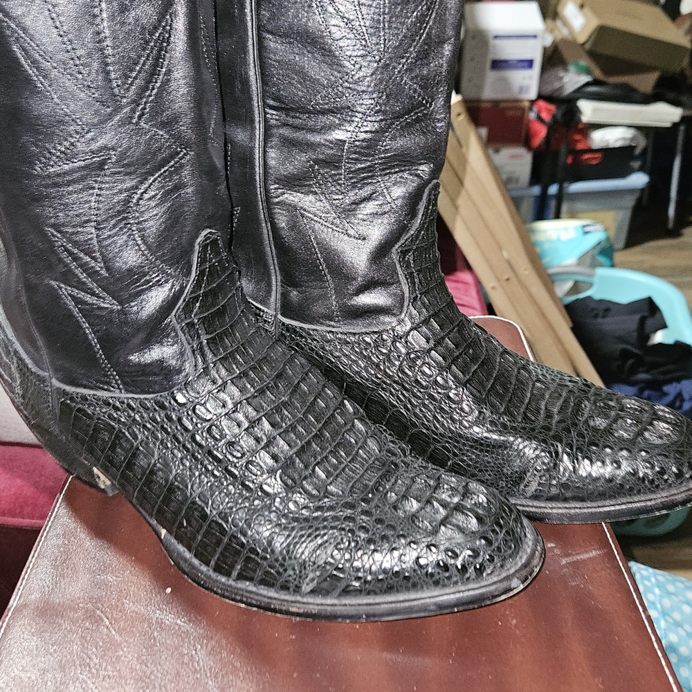 Men's Black Crocodile Cowboy Boots